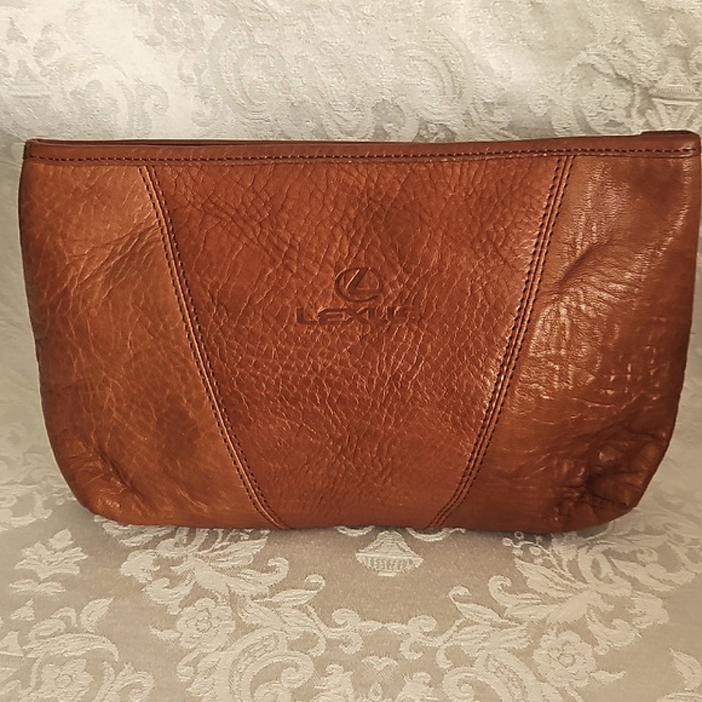 Lexus Leather Pouch.